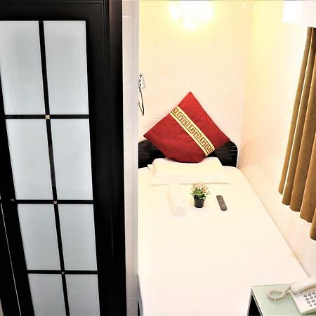 The One Inn Hong Kong Exterior photo
